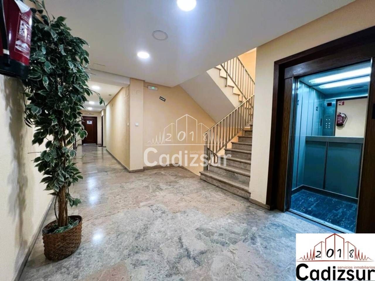 Office for sale in  Cádiz Capital
