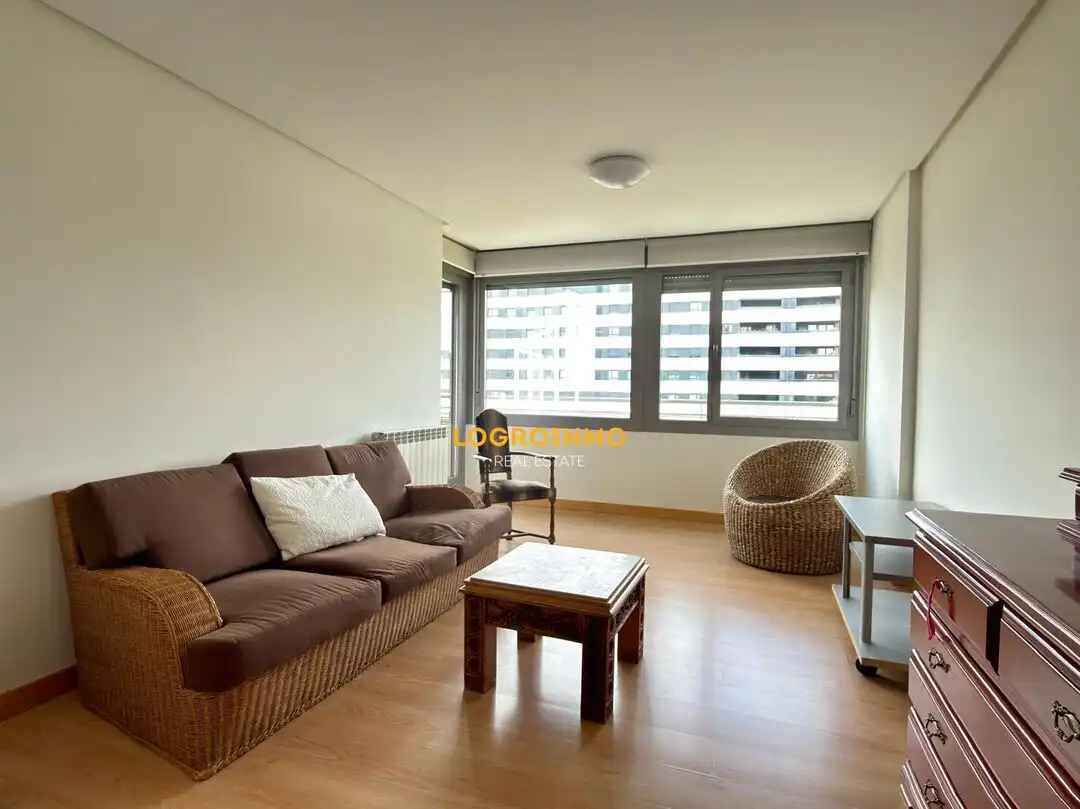 Appartamento con piscina in vendita a San Adrián, imagen 4