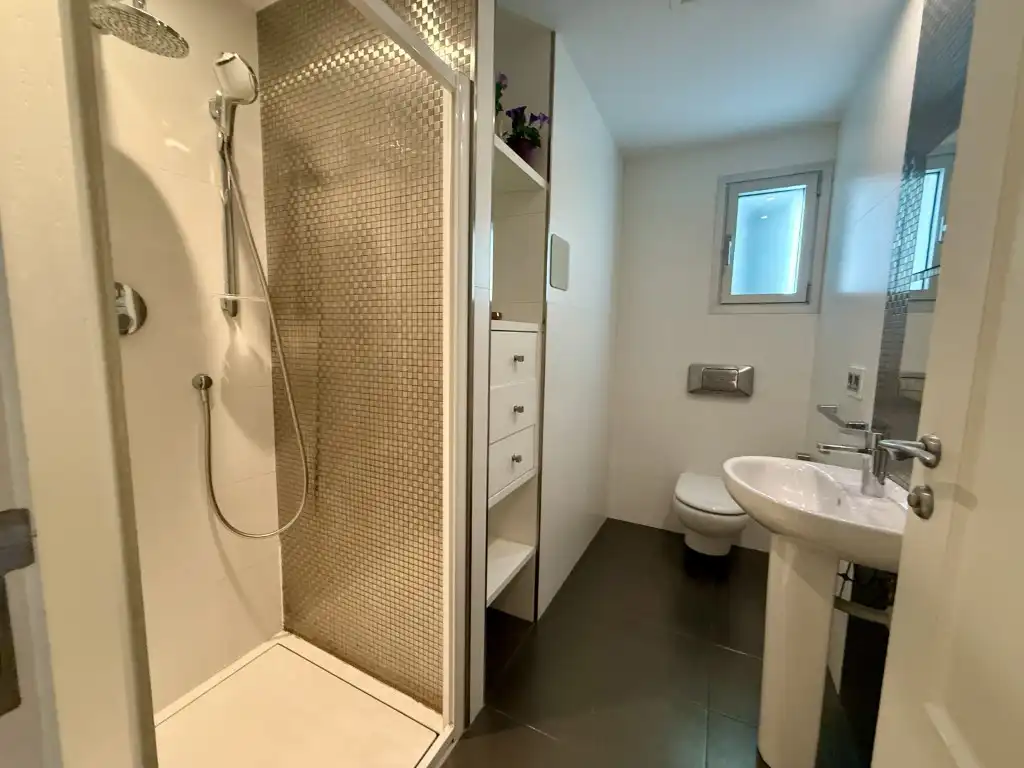 Badezimmer von Wohnung zur Miete in Castellón de la Plana / Castelló de la Plana