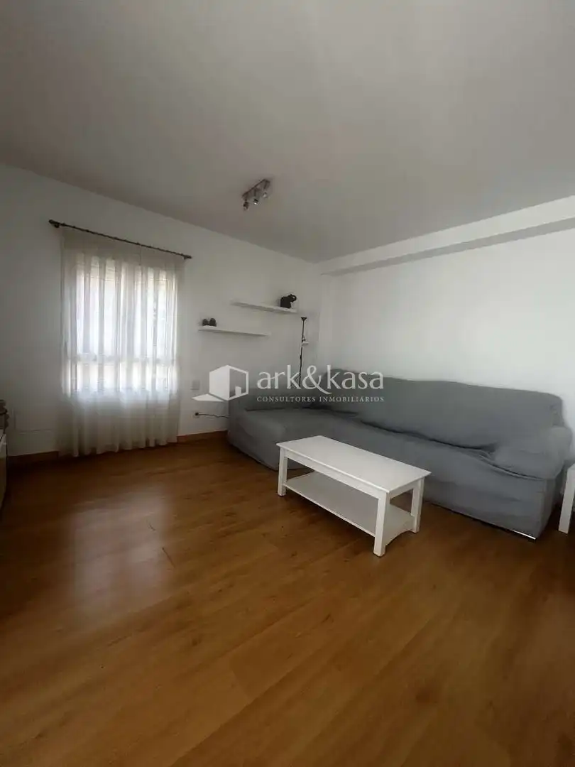 Sala de estar de Piso de alquiler en Valencia con Amueblado, Horno y Microondas