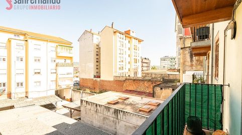 Foto 2 de Apartamento en venta en Calle Calle José María Pereda, 31, Centro, Torrelavega
