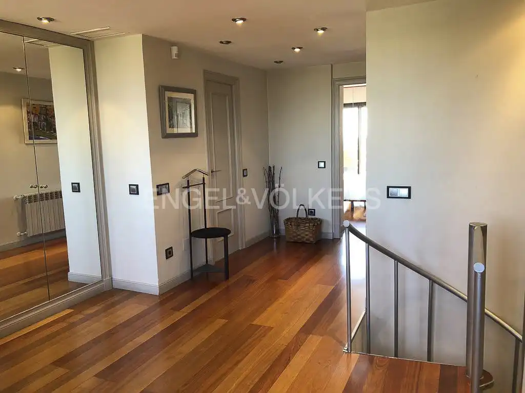 Attic for sale in Madrid  with Air Conditioner, Heating and Private garden