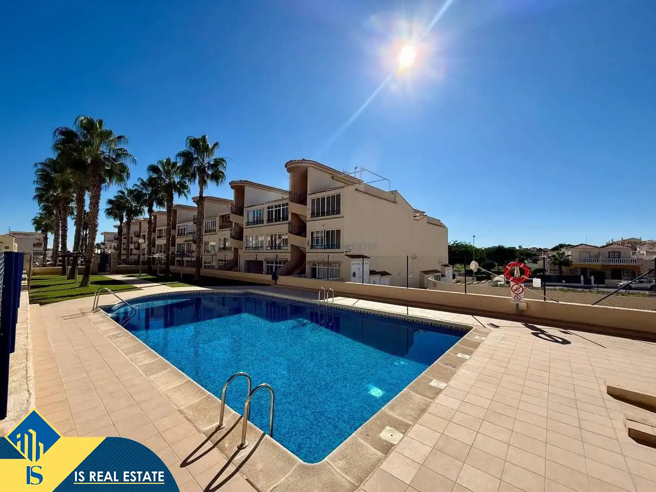 Apartment mit Pool zum Verkauf in Los Balcones - Los Altos