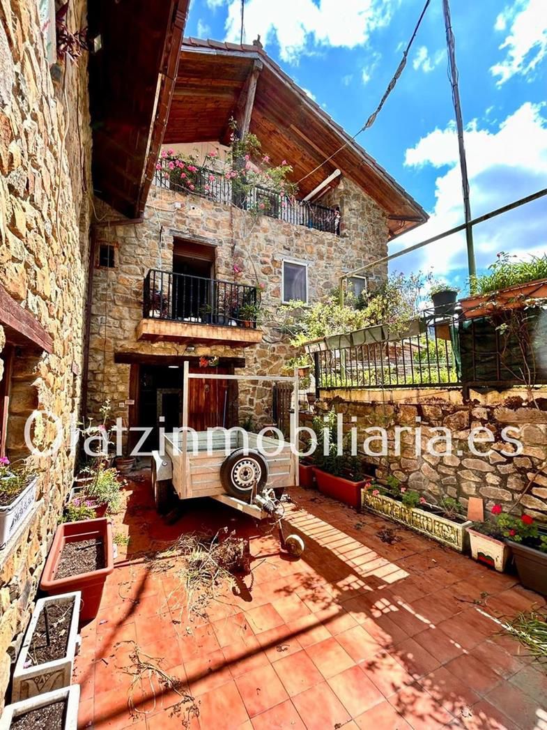 Exterior view of House or chalet for sale in Gordexola  with Heating, Private garden and Terrace