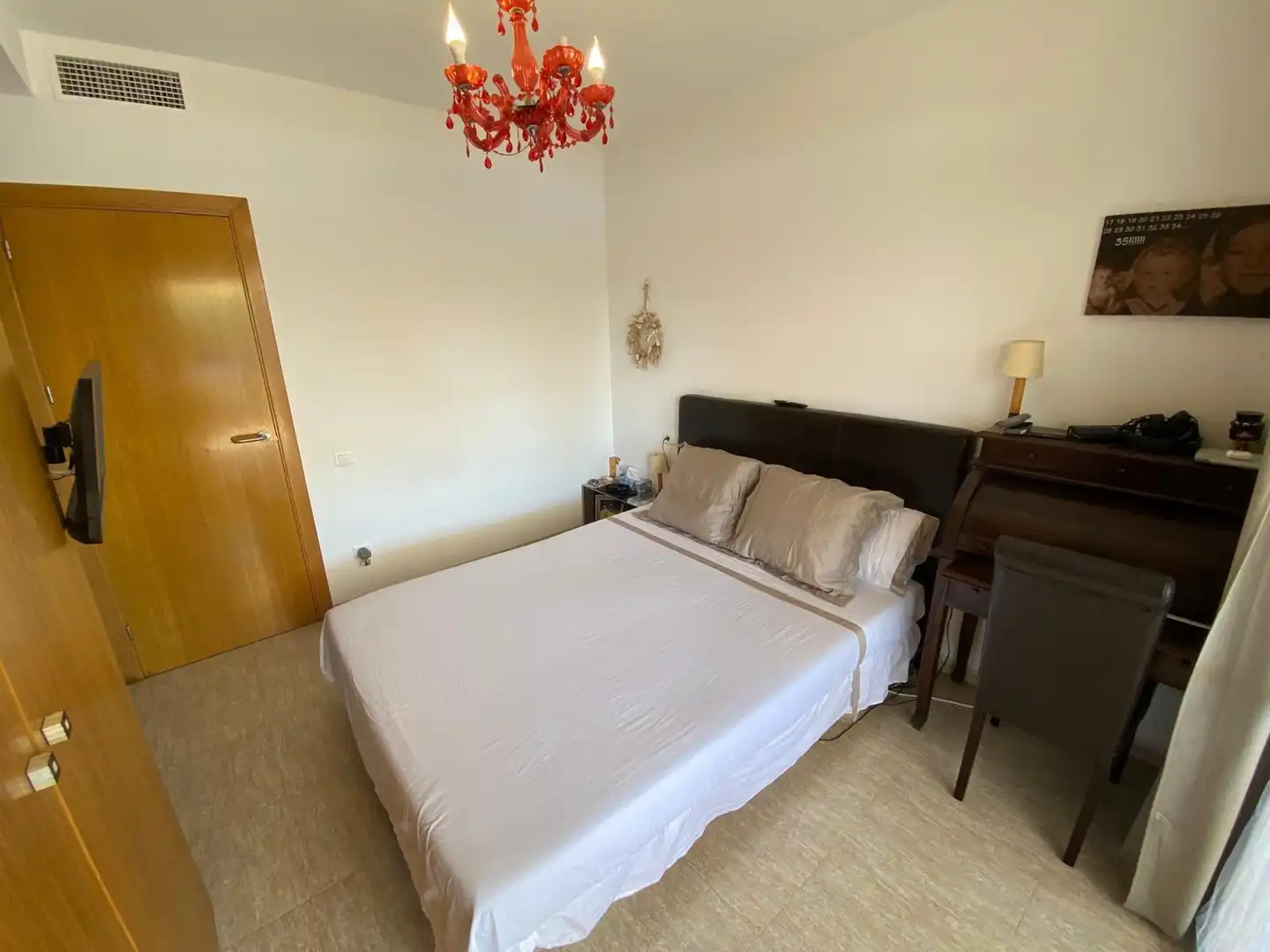 Schlafzimmer von Einfamilien-Reihenhaus zum Verkauf in Alcanar mit Klimaanlage, Privatgarten und Abstellraum