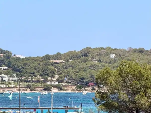 Vista exterior de Pis en venda en Eivissa amb Aire condicionat, Terrassa i Balcó
