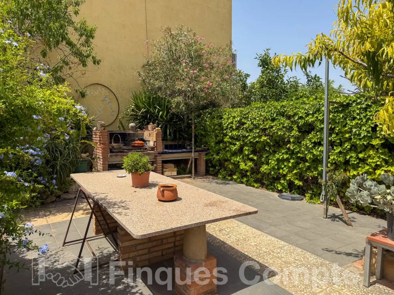 Terrassa de Finca rústica en venda en El Vendrell amb Aire condicionat, Calefacció i Jardí privat