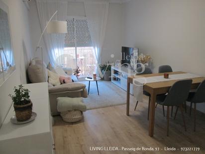 Living room of Flat for sale in  Lleida Capital  with Air Conditioner, Heating and Parquet flooring