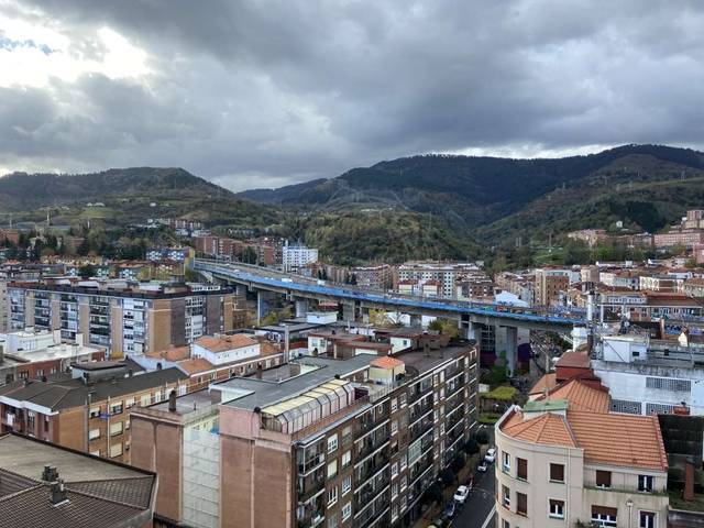 Oficina en Venta en Gordóniz Kalea en Ametzola