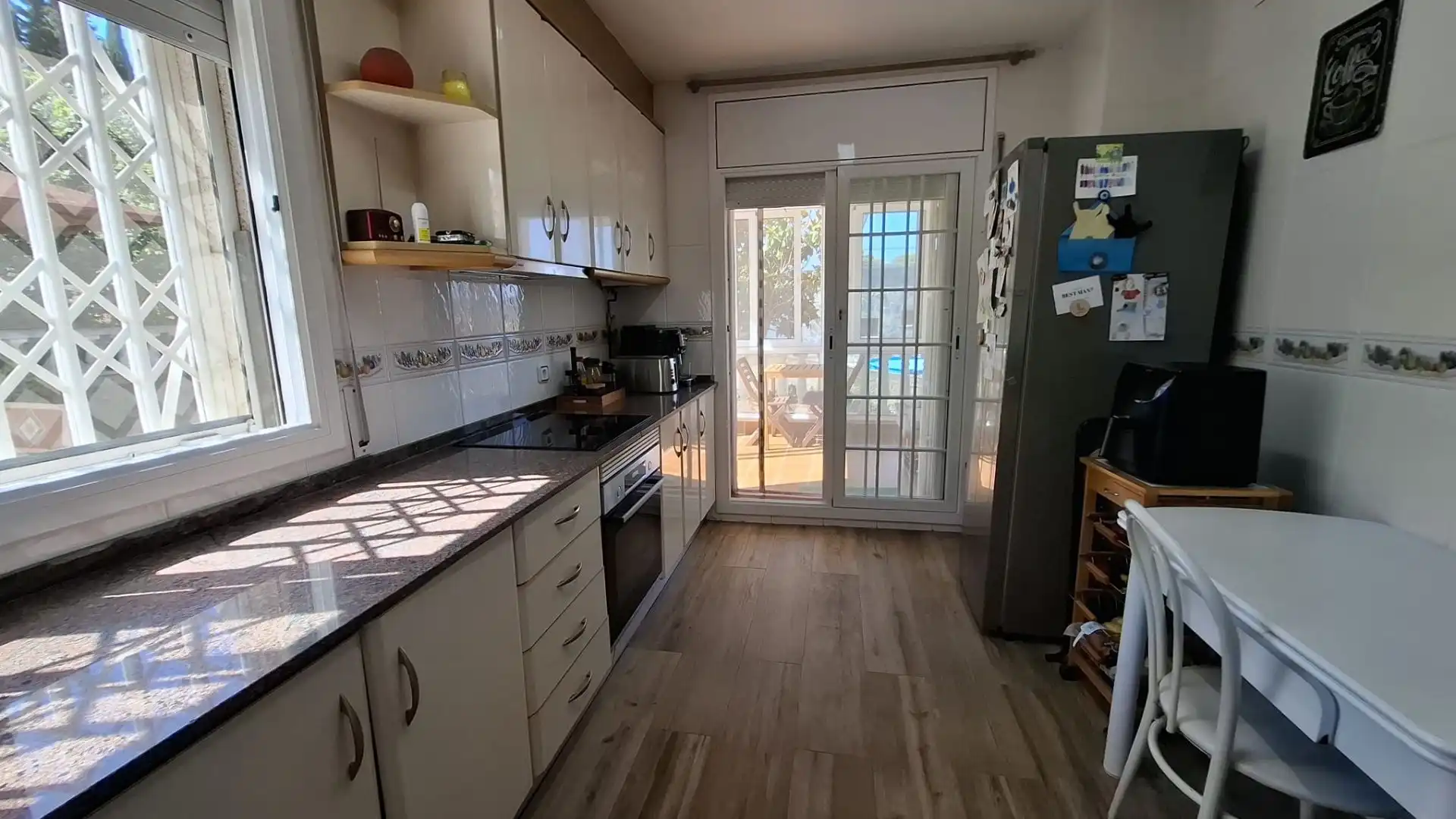 Cocina de Casa o chalet en venta en Vallirana con Aire acondicionado, Calefacción y Terraza