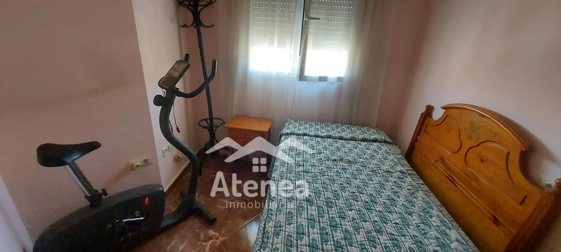 Dormitori de Casa o xalet en venda en La Roda amb Calefacció i Terrassa