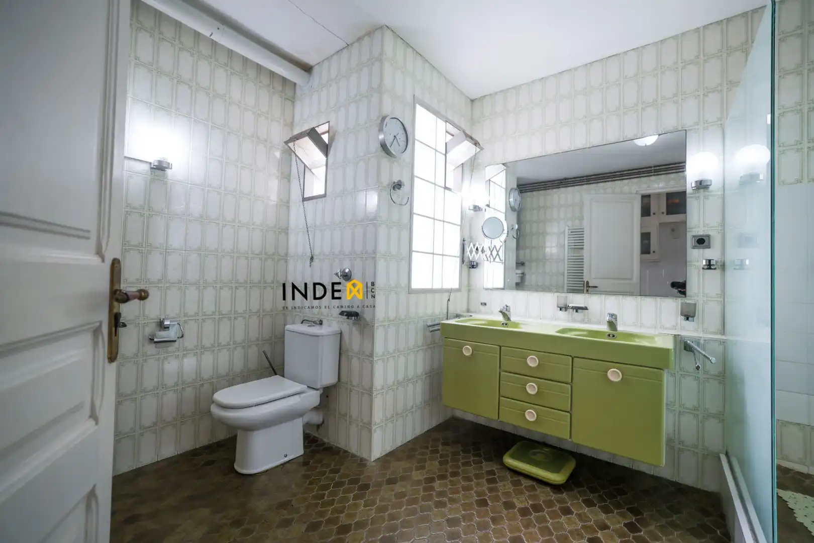 Baño de Piso en venta en Sitges