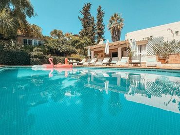 Casa amb piscina en venda a Nueva Andalucía