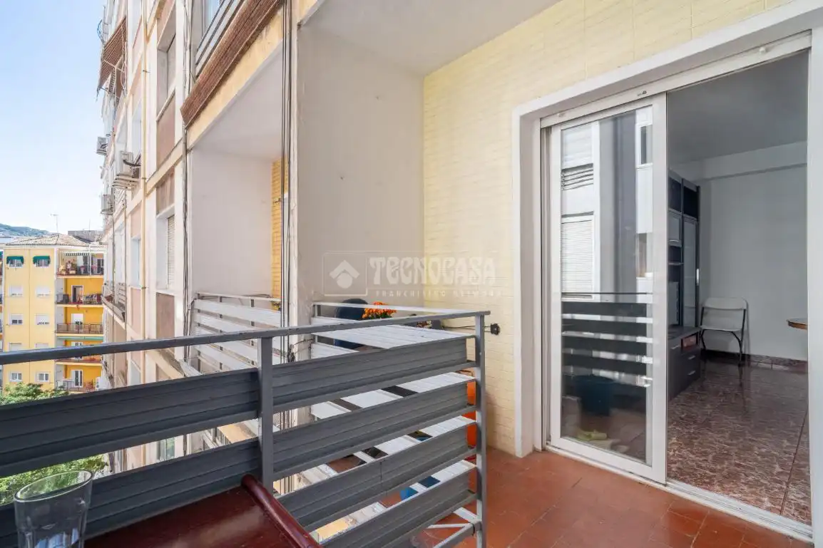 Terraza de Piso en venta en Granada