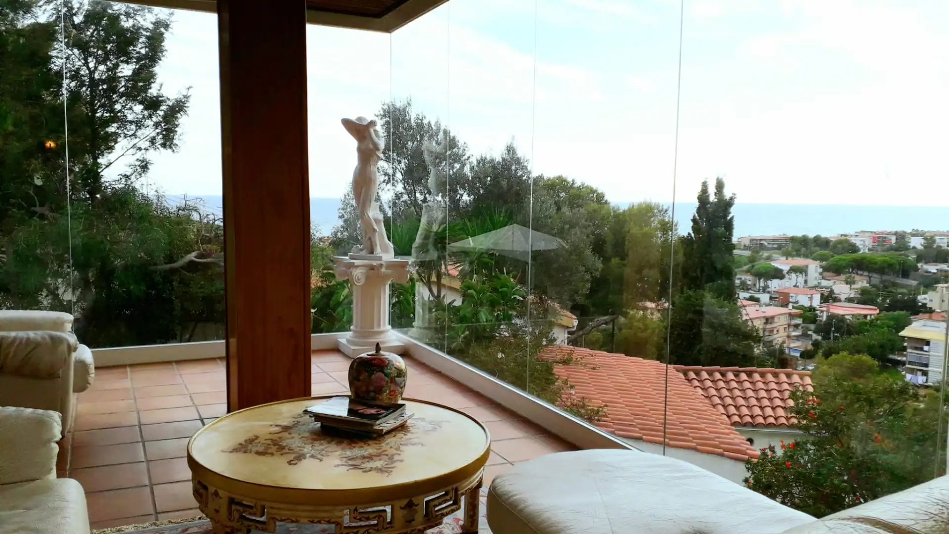 Jardí de Casa o xalet en venda en Castelldefels amb Aire condicionat, Calefacció i Jardí privat