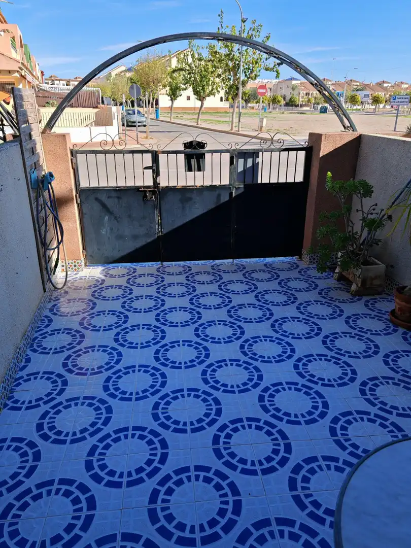 Casa adosada en venda a Los Narejos - Punta Calera