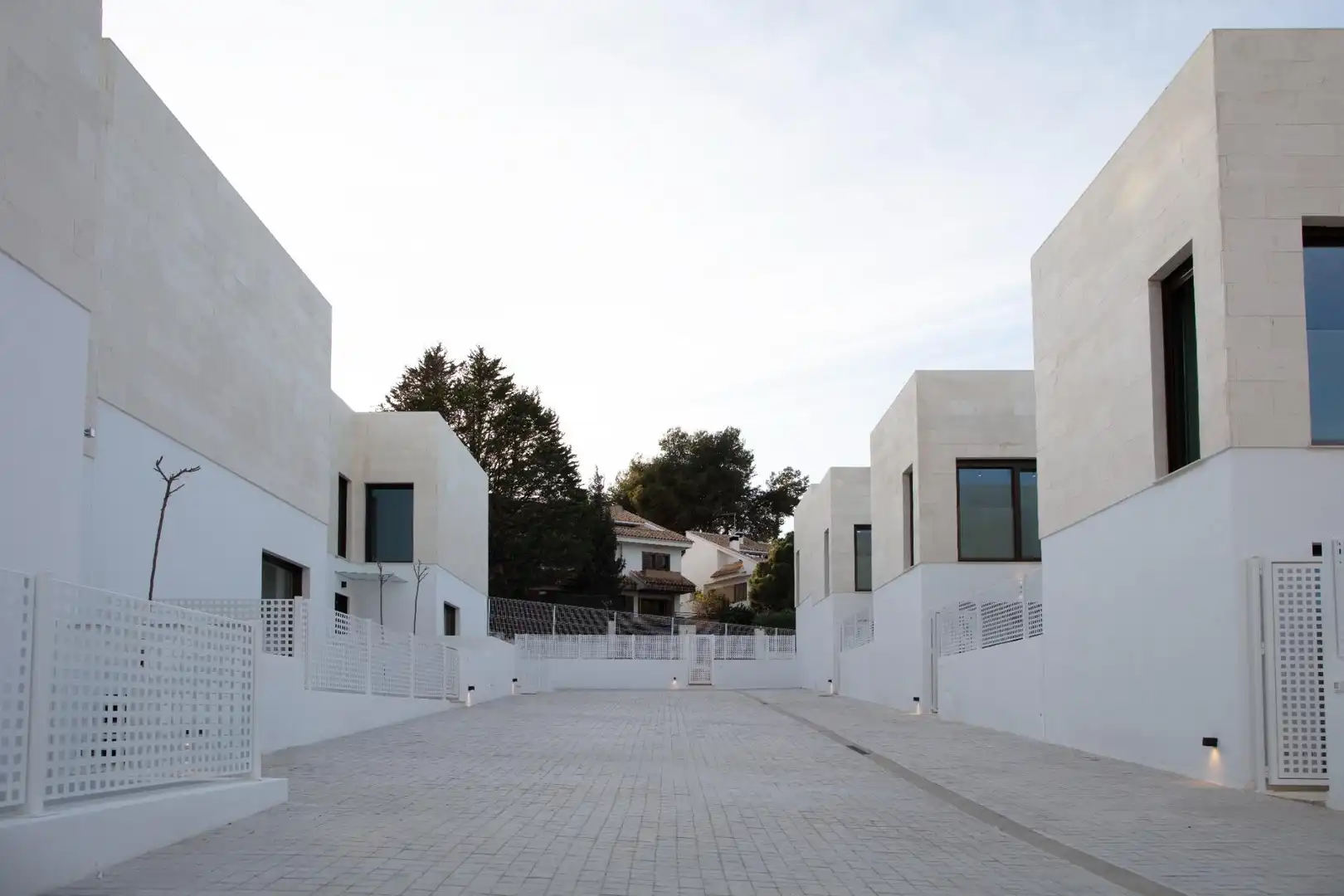 Vista exterior de Casa adosada de alquiler en Rocafort con Aire acondicionado, Calefacción y Jardín privado
