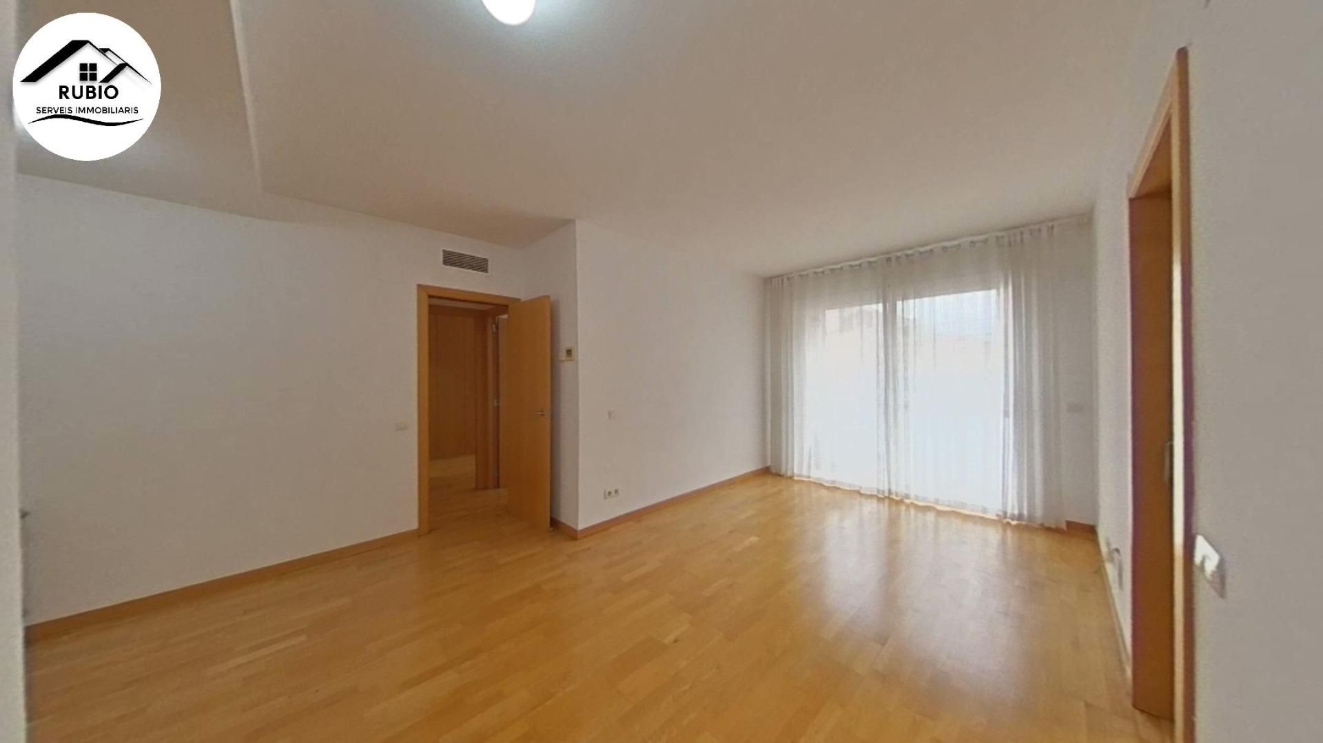 Bedroom of Flat for sale in Sabadell  with Air Conditioner, Heating and Parquet flooring