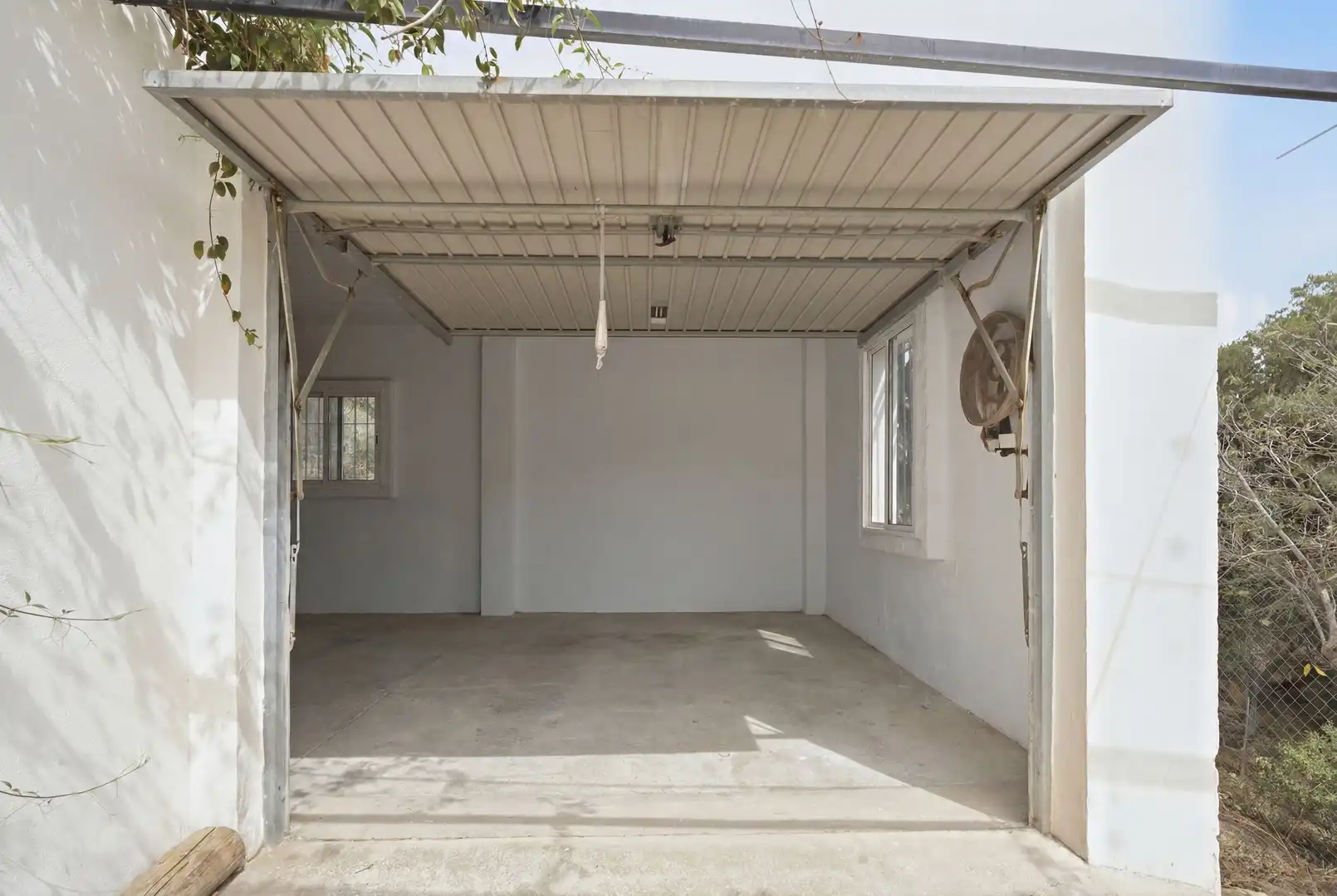 Parkplatz von Country house zum Verkauf in Málaga mit Terrasse und Balkon