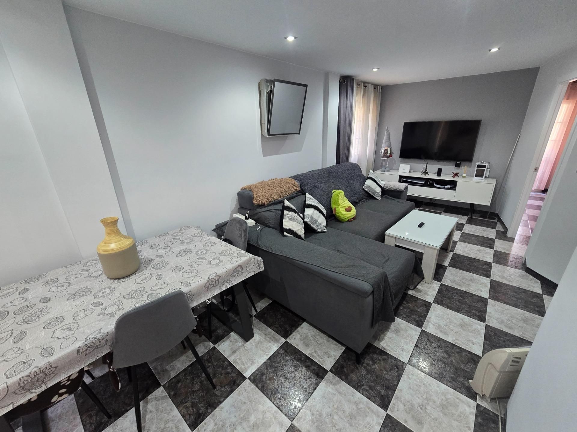 Sala d'estar de Pis en venda en  Córdoba Capital amb Aire condicionat, Terrassa i Balcó