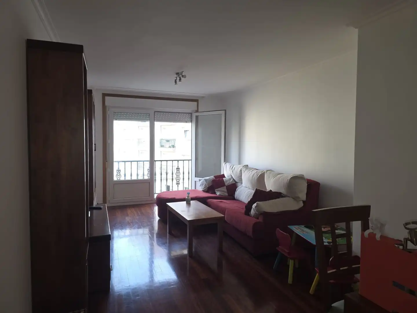 Wohnzimmer von Wohnung zur Miete in Ponteareas mit Heizung, Abstellraum und Möbliert