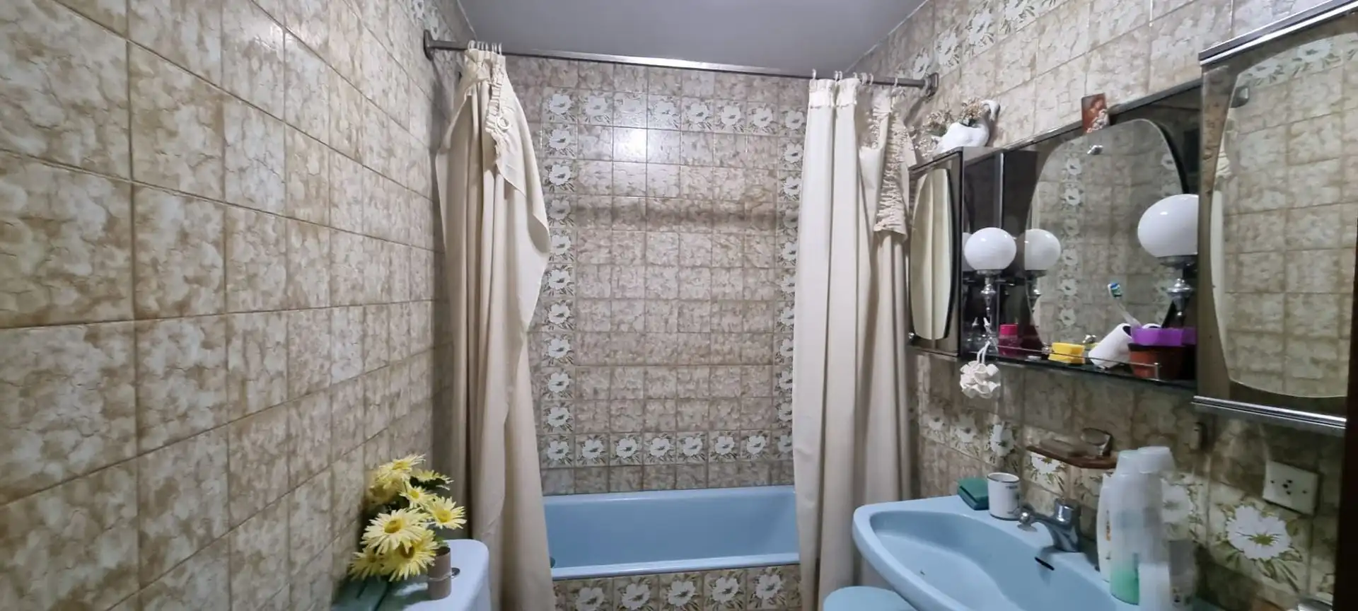 Baño de Piso en venta en Torrijos con Aire acondicionado, Calefacción y Amueblado