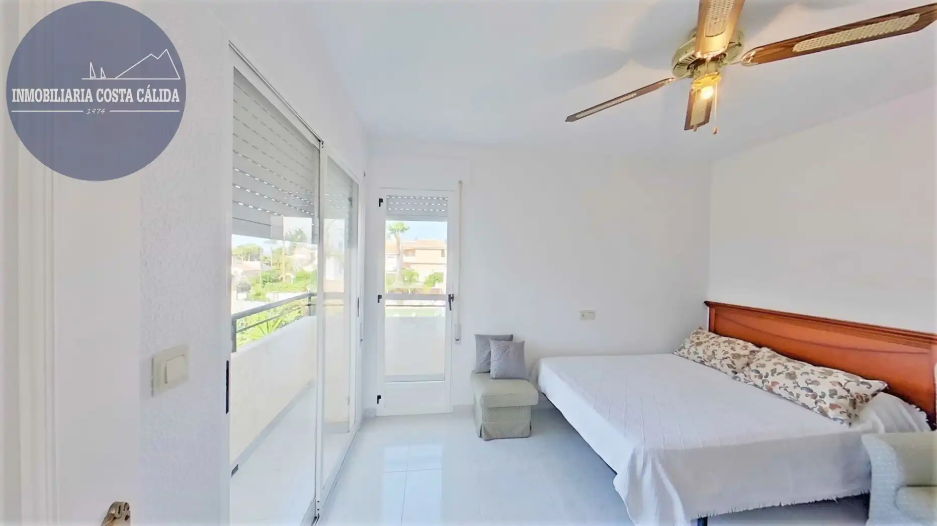 Dormitori de Casa o xalet en venda en Águilas amb Jardí privat, Terrassa i Traster