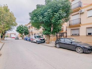Pis amb ascensor en venda a Alhambra 3