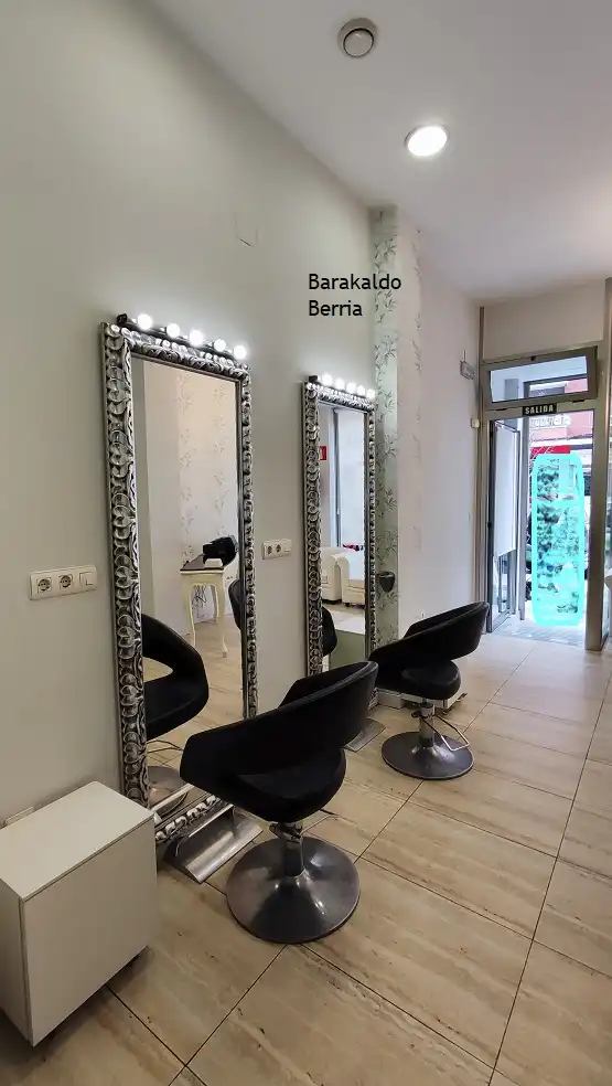 Local comercial en venda a Avenida A. Miranda, imagen 5