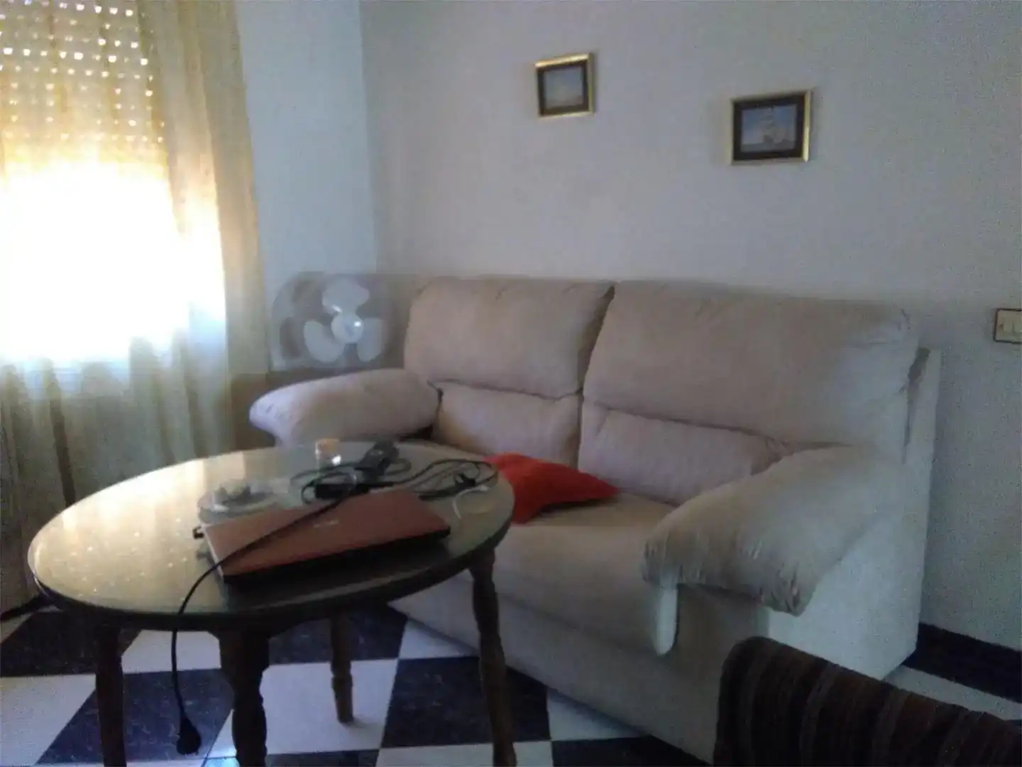 Sala d'estar de Casa adosada en venda en Baeza