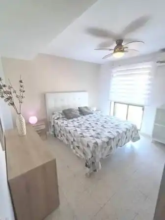 Bedroom of Flat for rent in Poniente-Sur