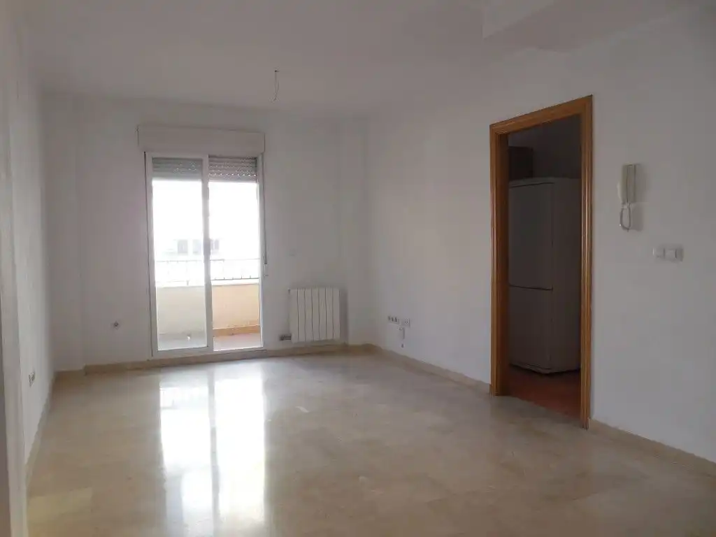 Wohnung zur Miete in Calle Calle Teruel, Avda. De los Ogíjares