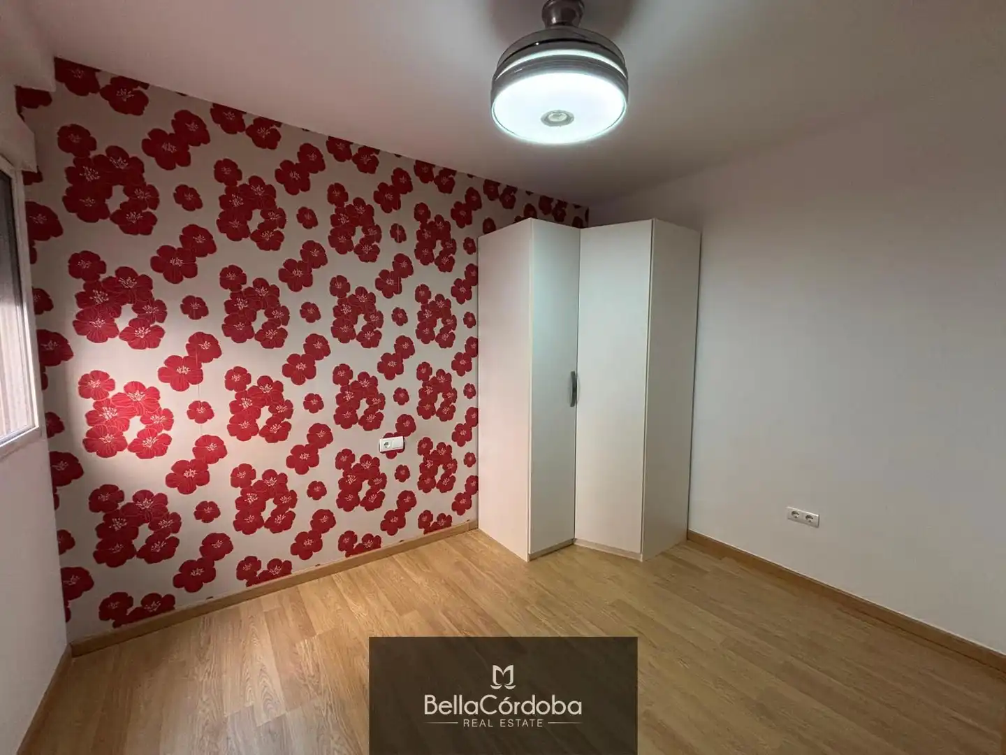 Schlafzimmer von Wohnung zur Miete in Córdoba mit Klimaanlage, Heizung und Terrasse