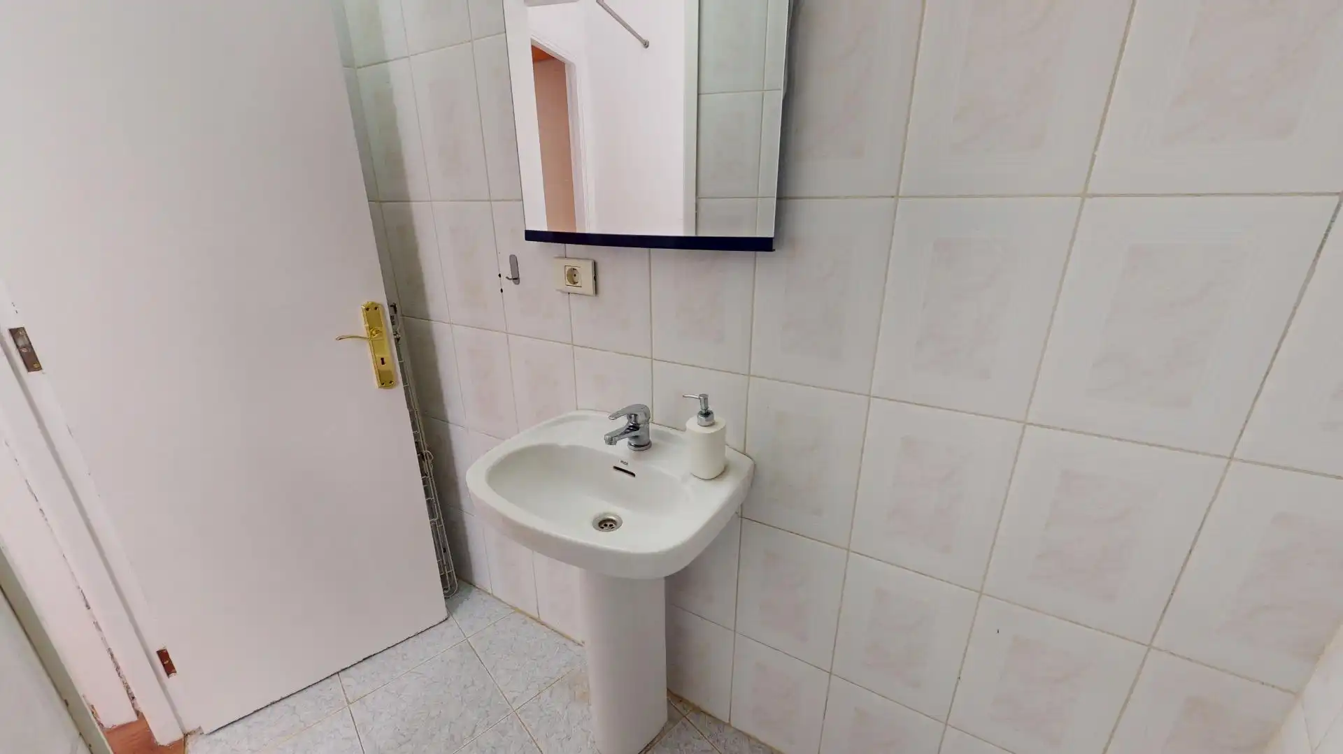 Flat for rent in Calle PINO, 11, La Cuesta -Finca España