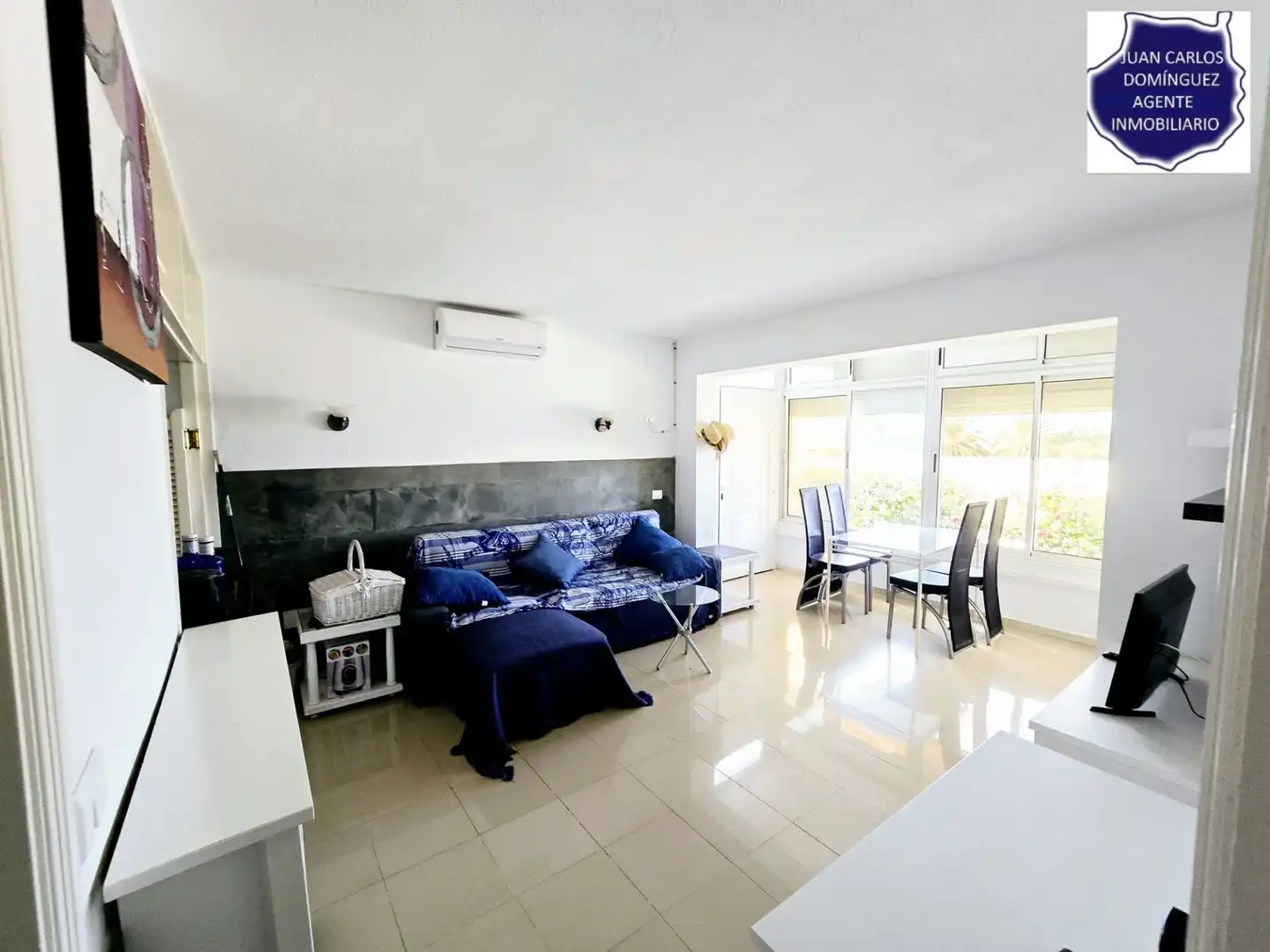 Sala d'estar de Casa o xalet de lloguer en San Bartolomé de Tirajana amb Aire condicionat, Jardí privat i Terrassa