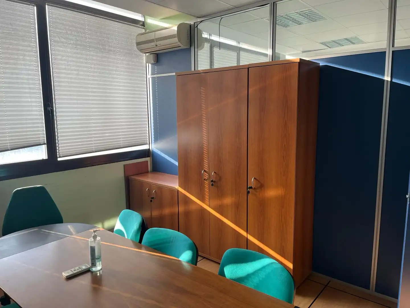 Büro zur Miete in N/A, Azken Portu - Behobia