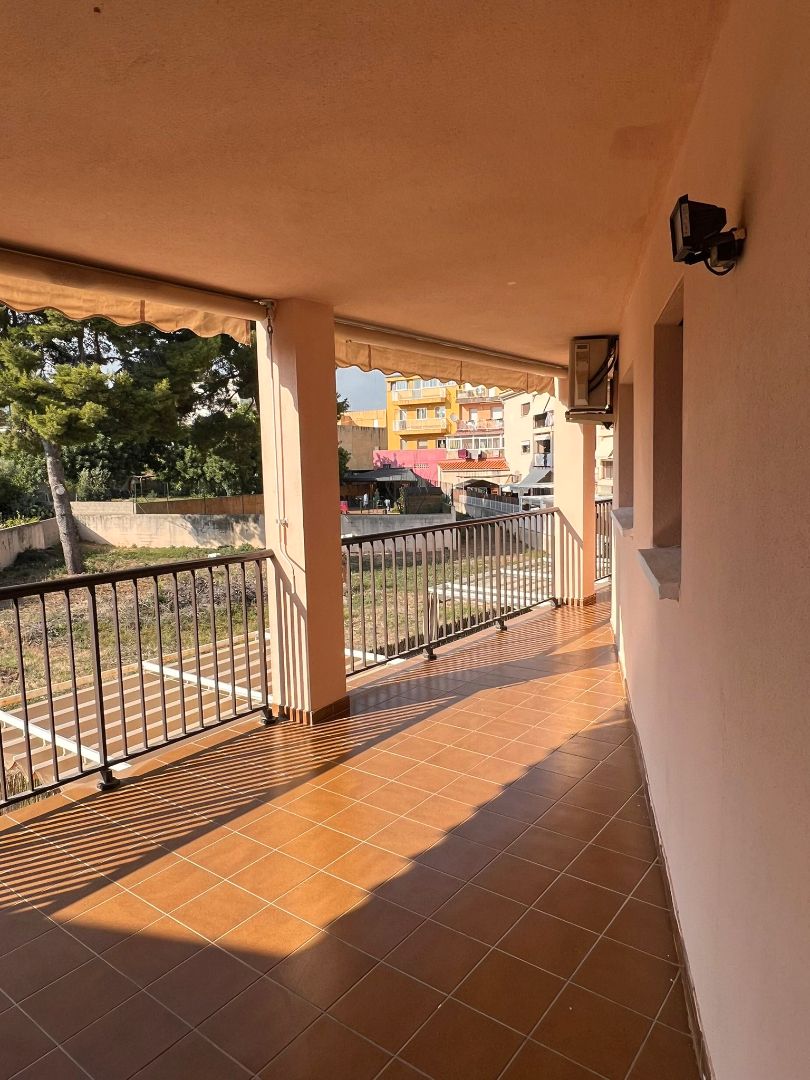 Terrassa de Pis en venda en La Canonja amb Aire condicionat, Terrassa i Traster