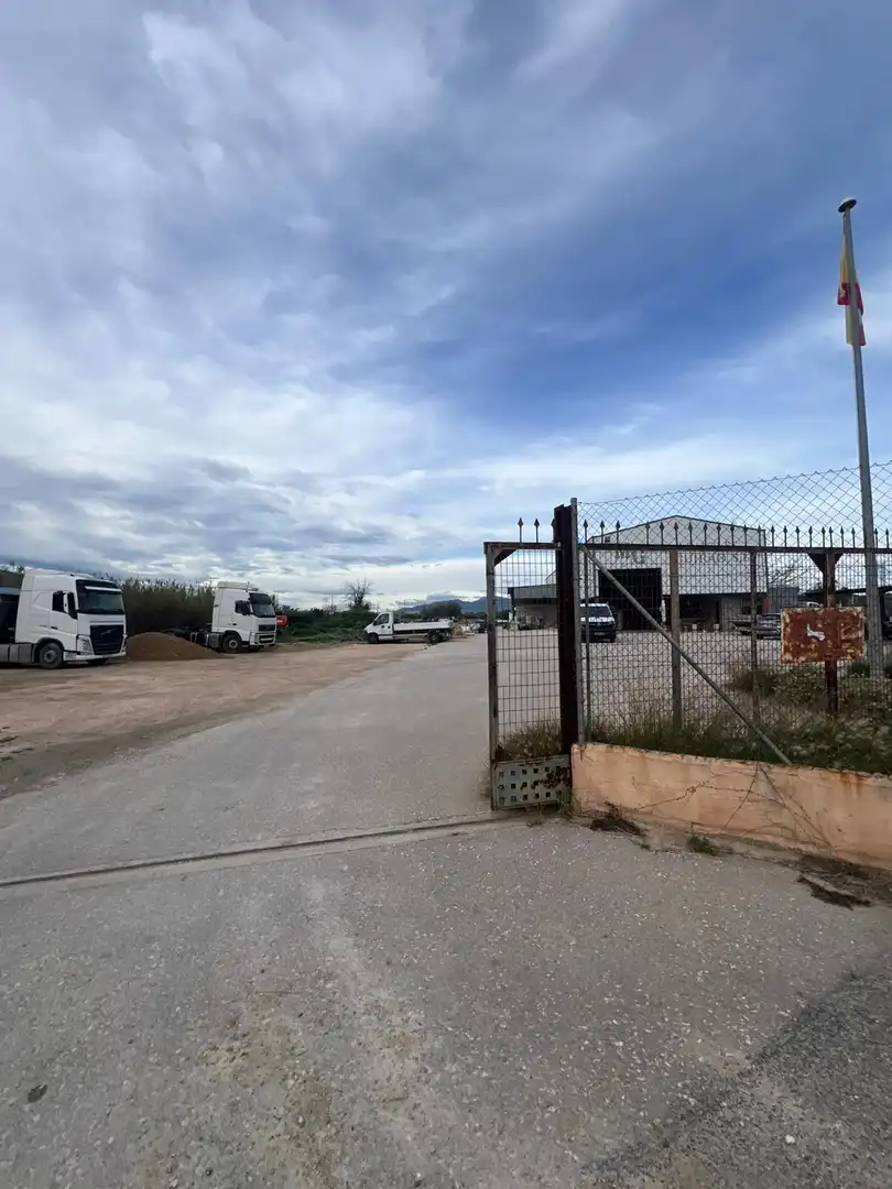 Parking de Nave industrial en venta en Murcia