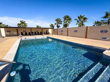 Casa rústica amb piscina en venda a Camino 30320