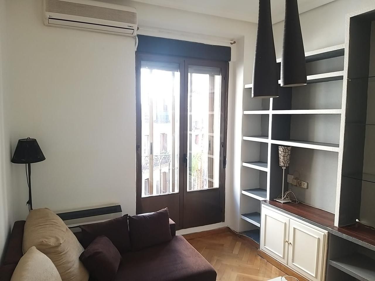 Bedroom of Flat to rent in  Madrid Capital  with Air Conditioner, Heating and Furnished