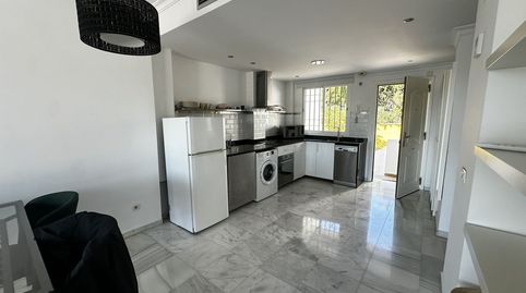 Foto 2 de Apartamento en venta en Los Naranjos, Marbella