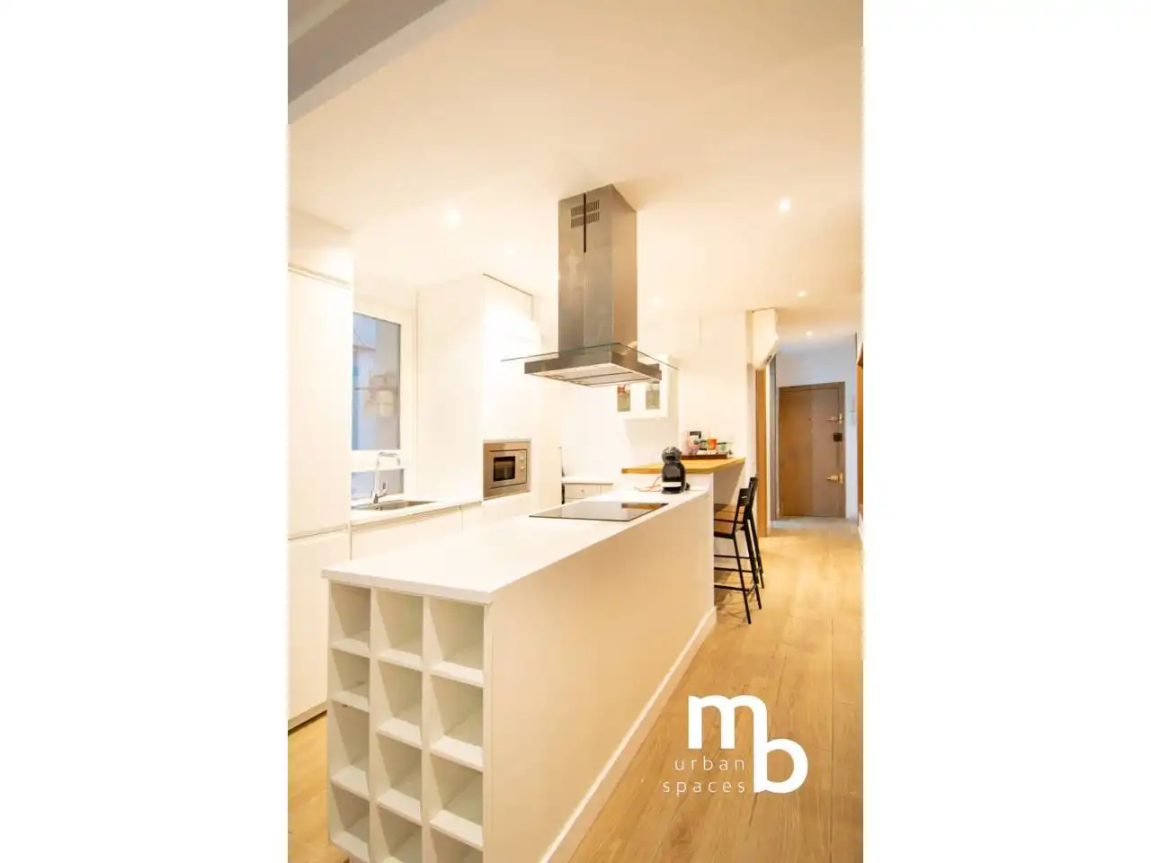 Cocina de Apartamento de alquiler en Madrid con Aire acondicionado, Calefacción y Amueblado