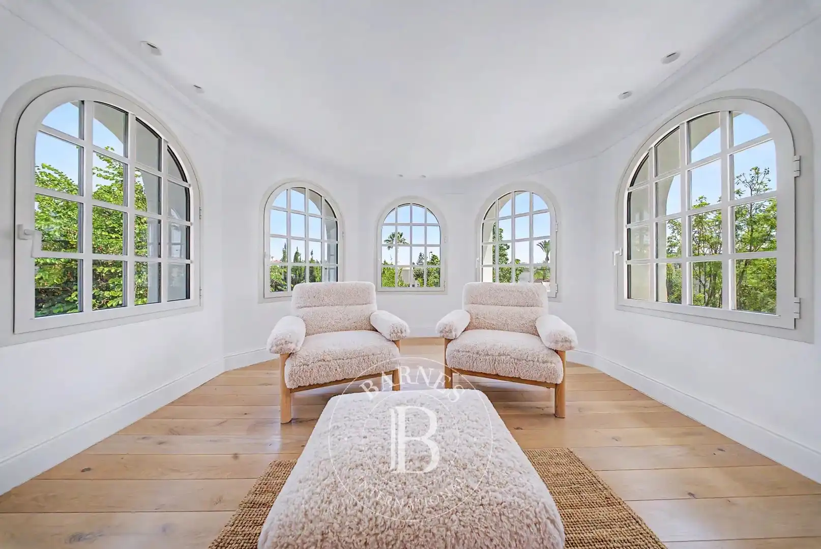 Living room of Houses for sale in Marbella  with Air Conditioner, Heating and Swimming Pool