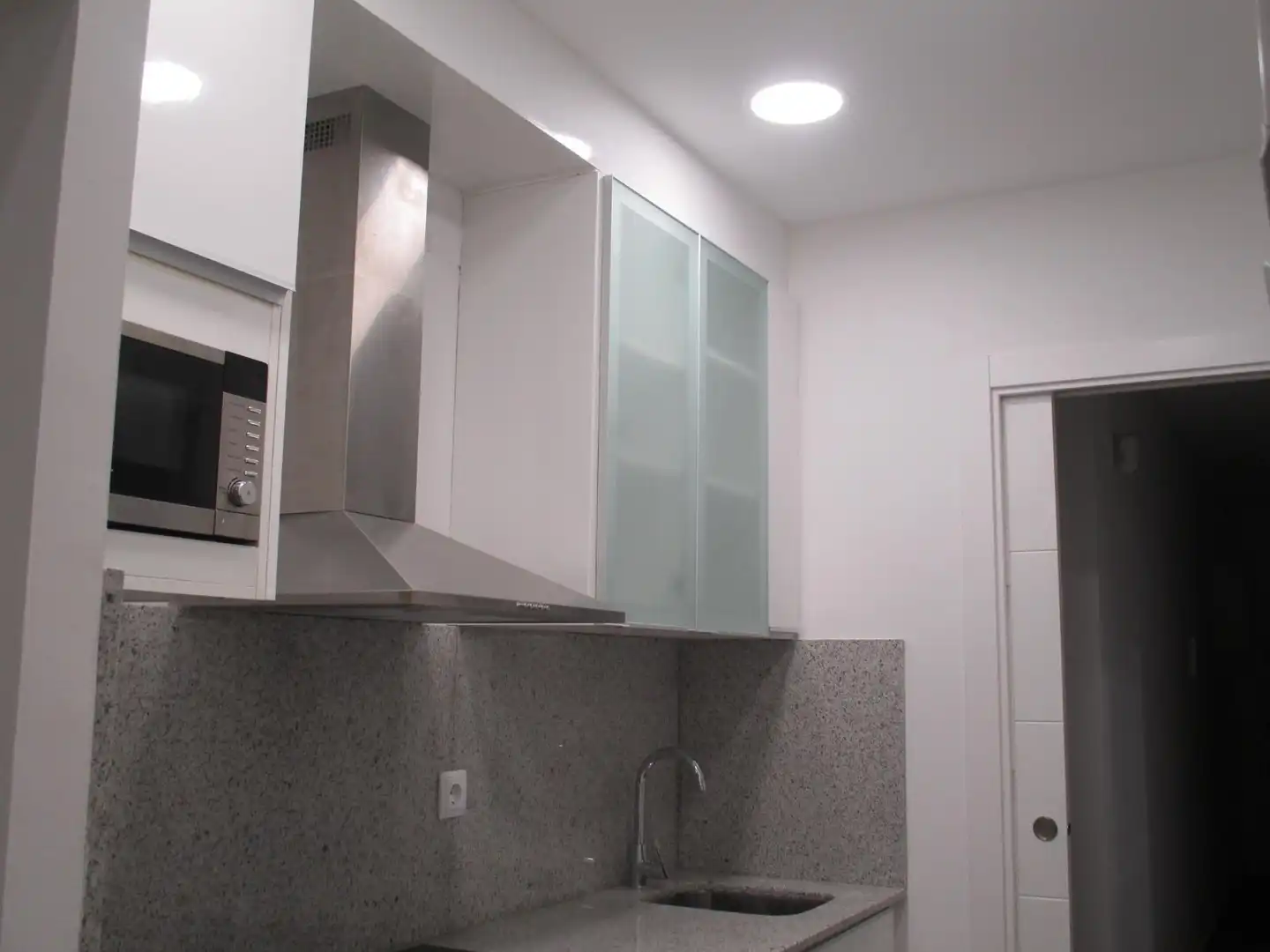 Kitchen of Flat for sale in Mollet del Vallès  with Air Conditioner, Terrace and Furnished