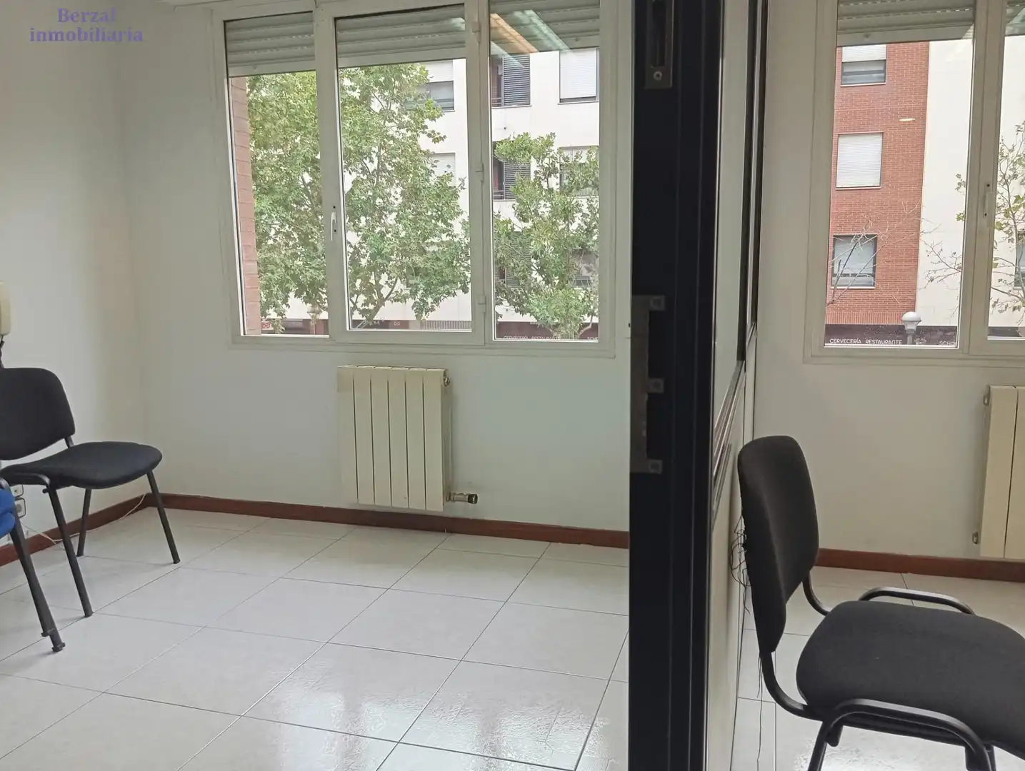 Bureau avec ascenseur à louer à Calle de los Siete Infantes de Lara, imagen 3