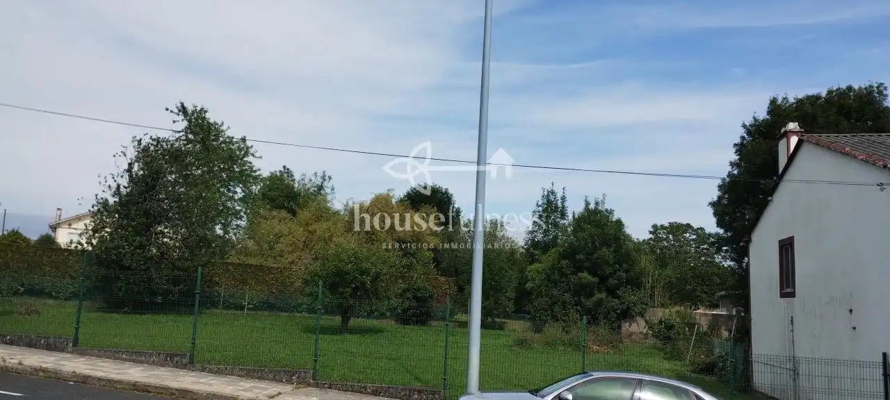 Casa o xalet en venda en Ferrol amb Calefacció, Jardí privat i Parquet