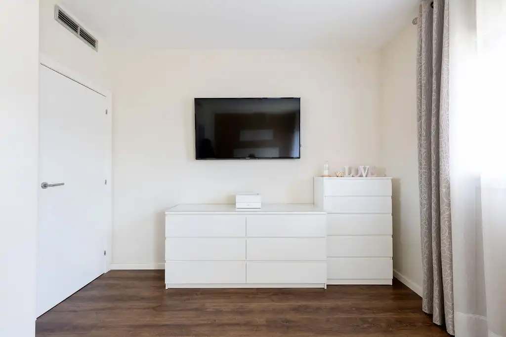 Bedroom of Apartments for sale in Mataró  with Air Conditioner, Heating and Parquet flooring