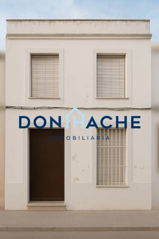 Casa-chalet en Venta en Centro