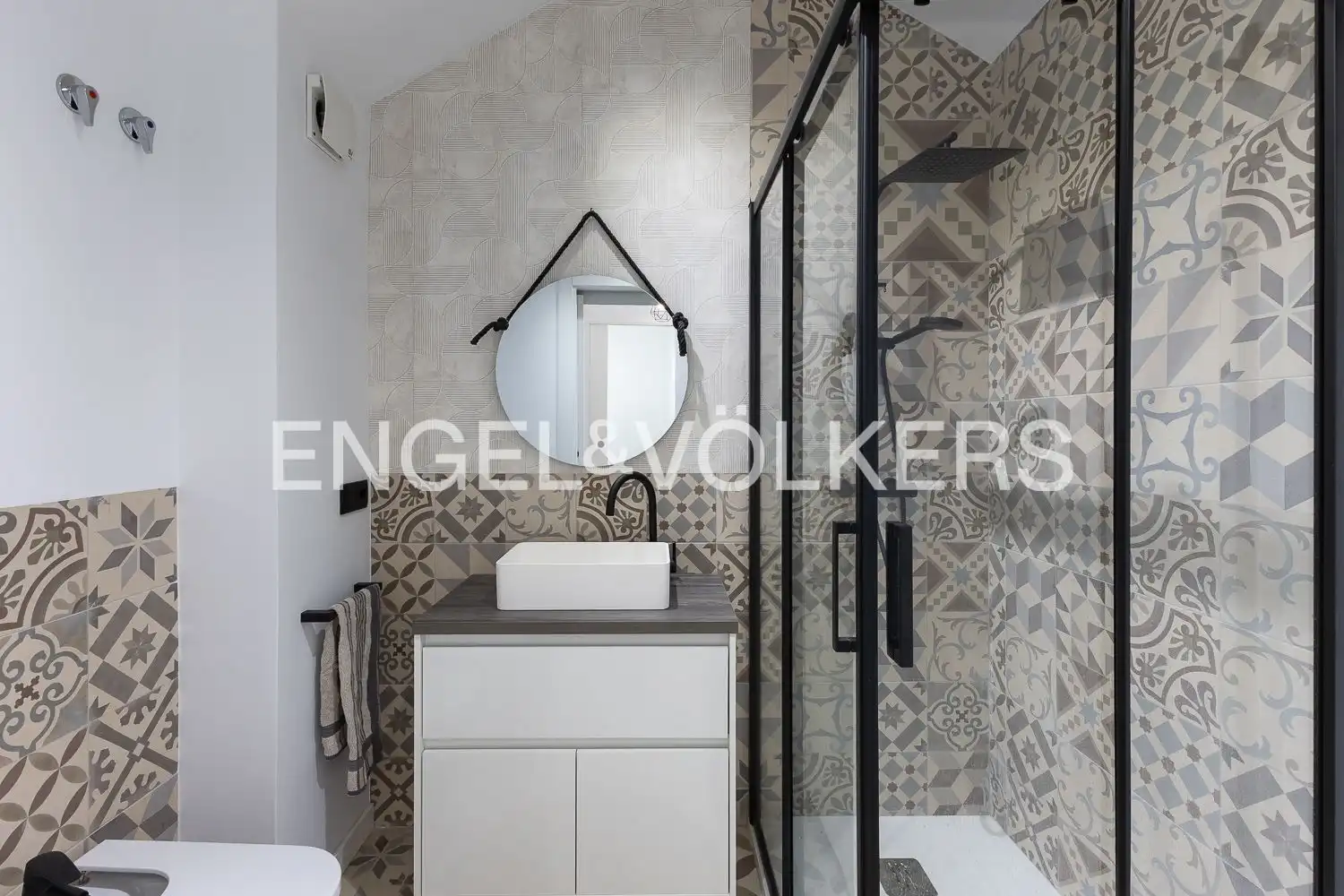 Bathroom of Houses for sale in Alboraya  with Air Conditioner, Heating and Terrace