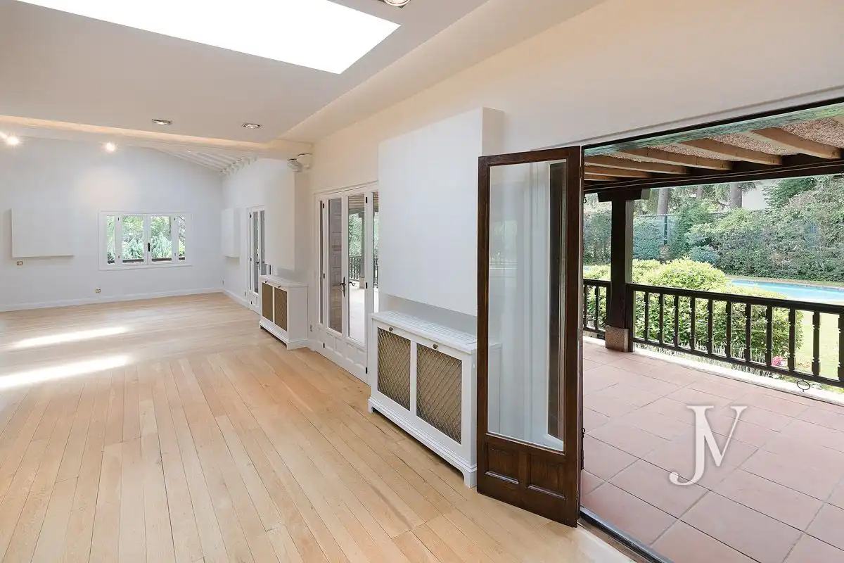Houses for rent in Madrid  with Air Conditioner, Heating and Private garden